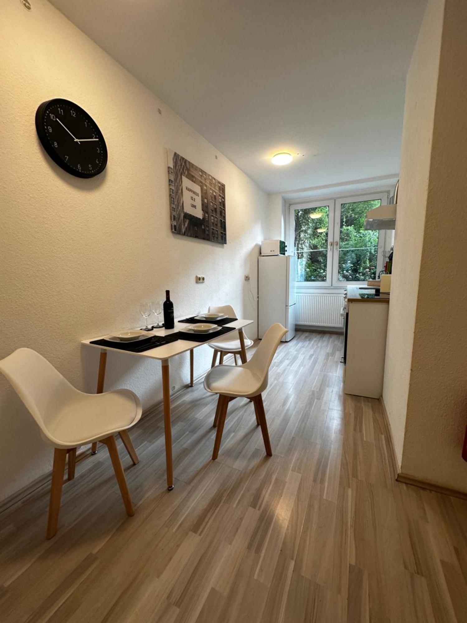 City Studios Mit Garten In Elberfeld- Zentral - Nespresso - Netflix Wuppertal Pokój zdjęcie